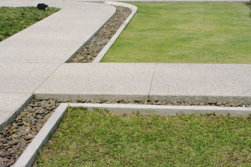 Concrete Curb Edging Service
